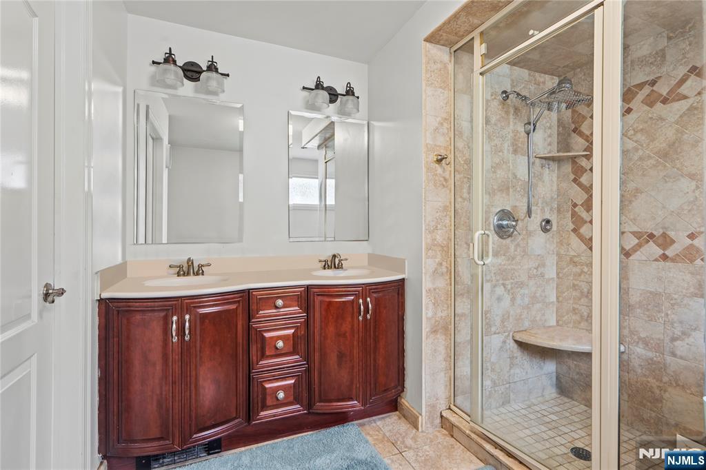 165 Montross Avenue Rutherford, NJ 07070 - Photo 21 of 42