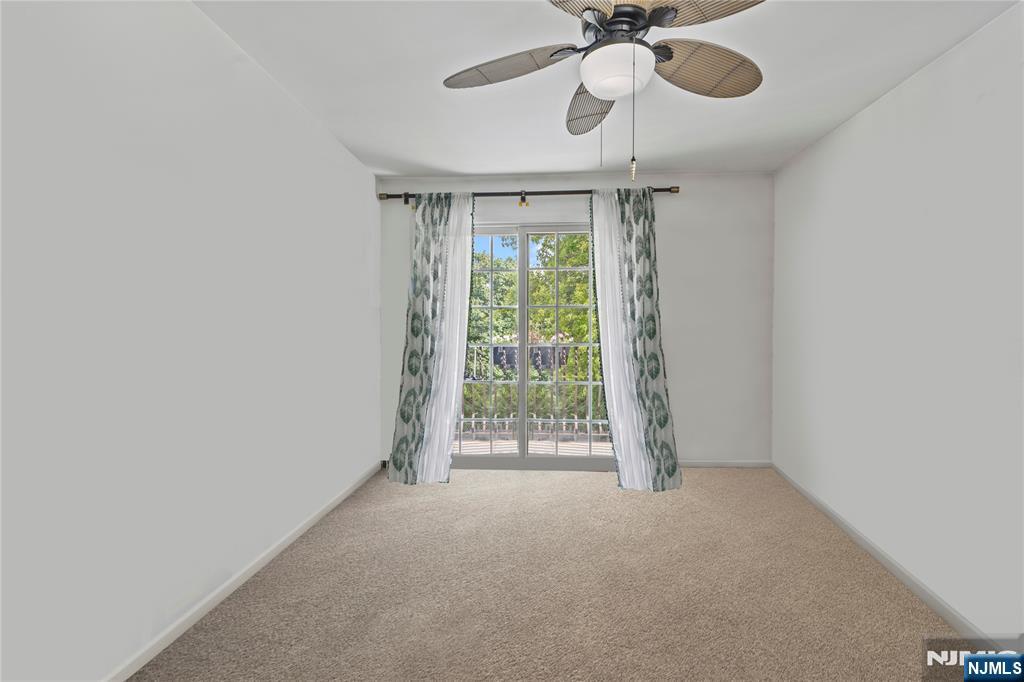 165 Montross Avenue Rutherford, NJ 07070 - Photo 27 of 42