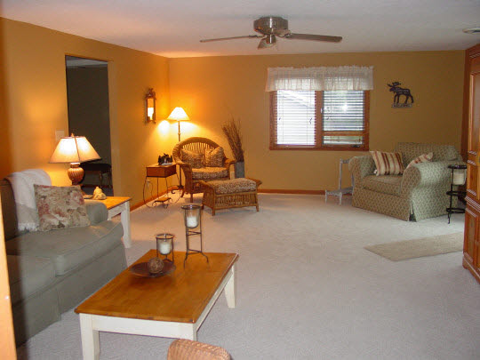 11609 Love Road Roscoe, IL 61073 - Photo 8 of 11 Gallery Image 8