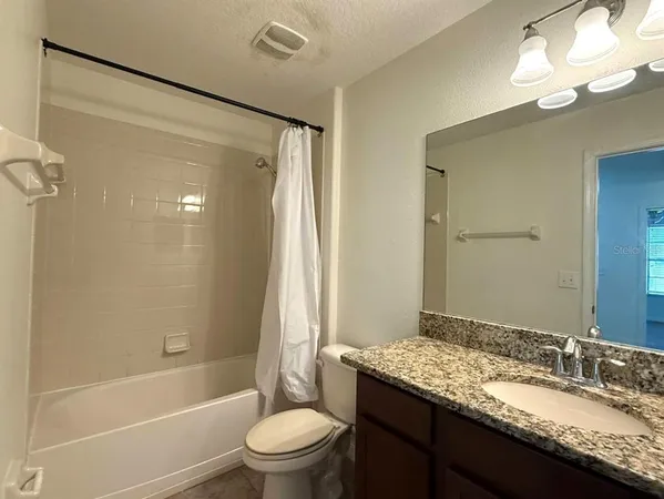 $2,400 | 20023 Date Palm Way, Tampa, FL 33647