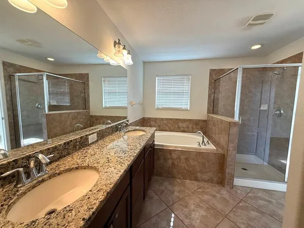 $2,400 | 20023 Date Palm Way, Tampa, FL 33647