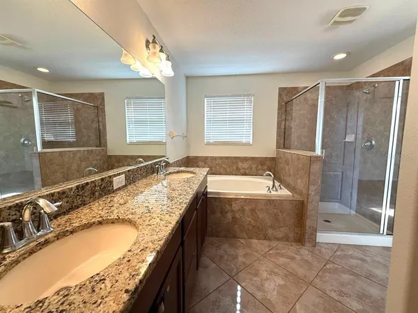 $2,400 | 20023 Date Palm Way, Tampa, FL 33647