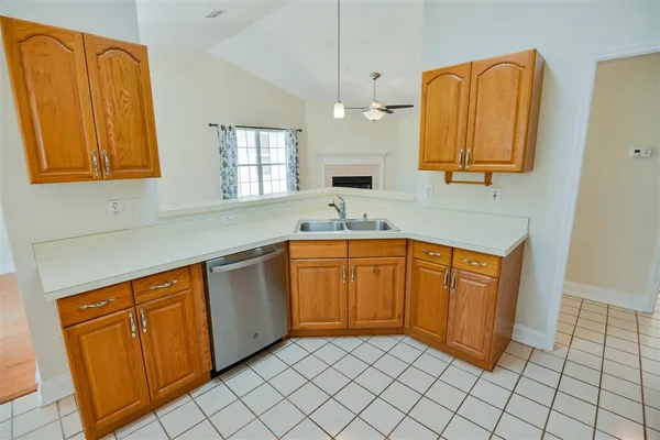 $2,400 | 5344 Tewkesbury Trace, Tallahassee, FL 32309