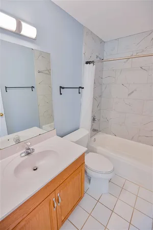 $2,400 | 5344 Tewkesbury Trace, Tallahassee, FL 32309