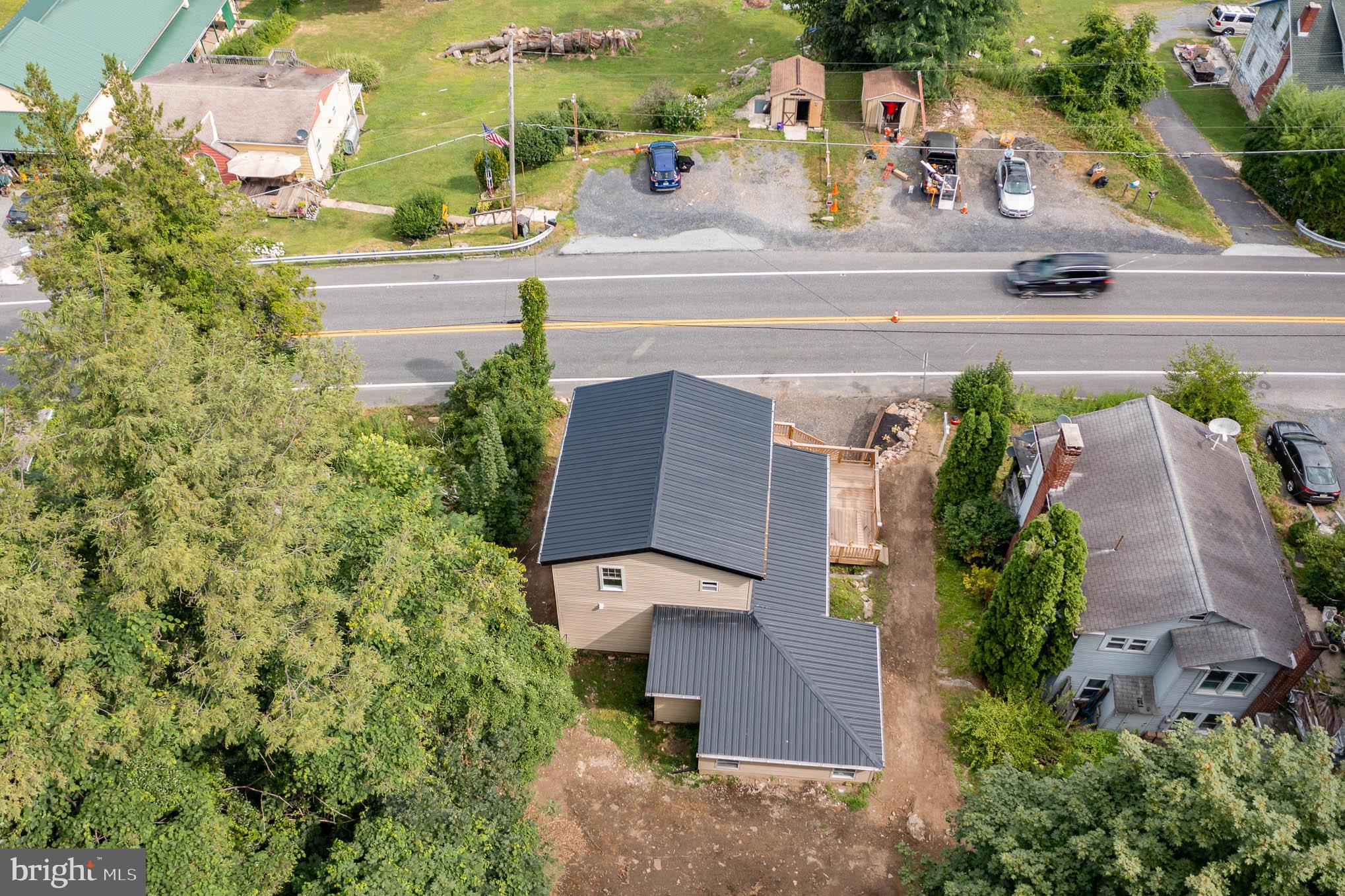 1127 State Road Duncannon, PA 17020 - Photo 5 of 27 Gallery Image 5