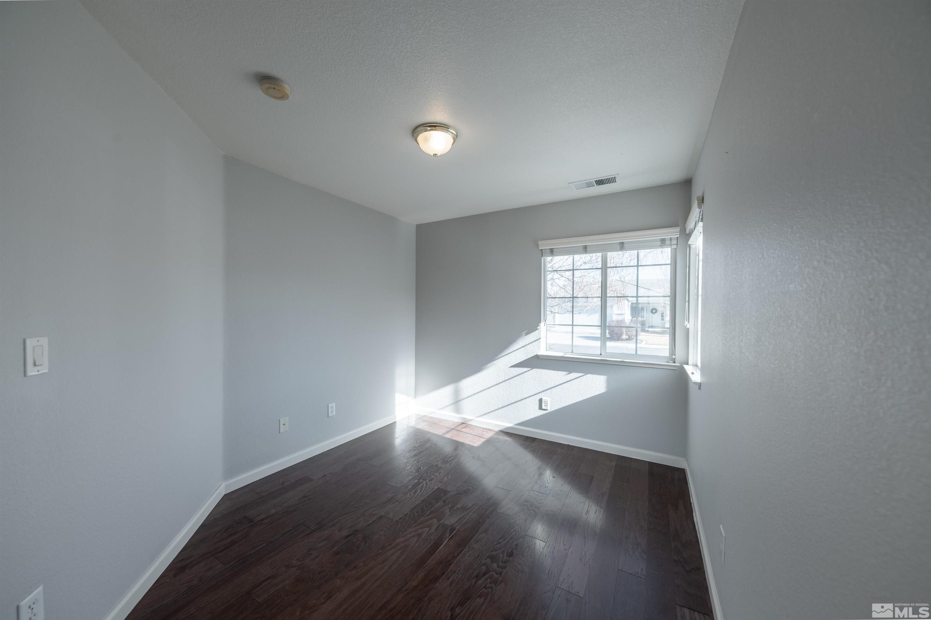 10625 Arbor Way Reno, NV 89521 - Photo 12 of 16 Photo 12