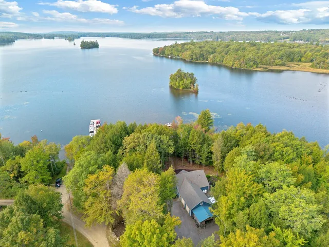 $1,100,000 | 121 Wentworth Cove, West Gardiner, ME 04345