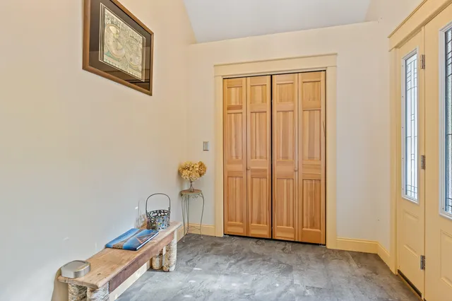 $1,100,000 | 121 Wentworth Cove, West Gardiner, ME 04345