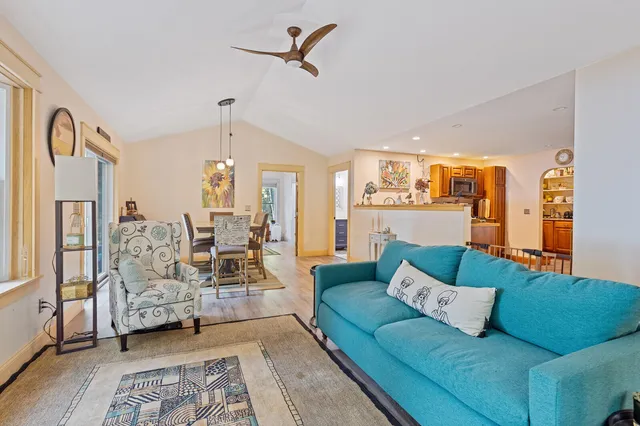 $1,100,000 | 121 Wentworth Cove, West Gardiner, ME 04345