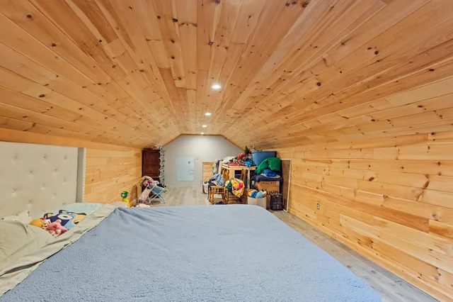 $1,100,000 | 121 Wentworth Cove, West Gardiner, ME 04345