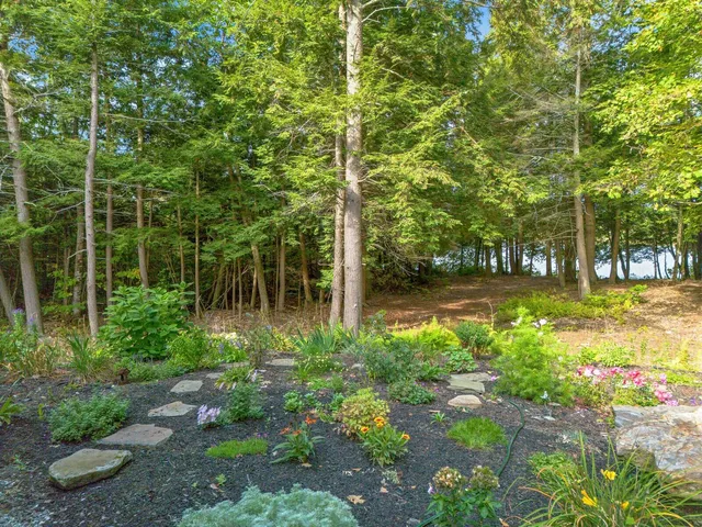 $1,100,000 | 121 Wentworth Cove, West Gardiner, ME 04345