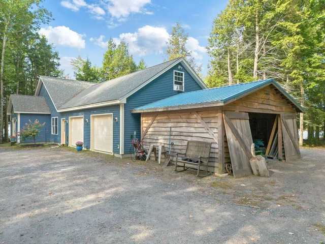 $1,100,000 | 121 Wentworth Cove, West Gardiner, ME 04345