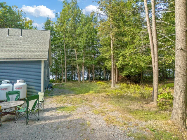 $1,100,000 | 121 Wentworth Cove, West Gardiner, ME 04345