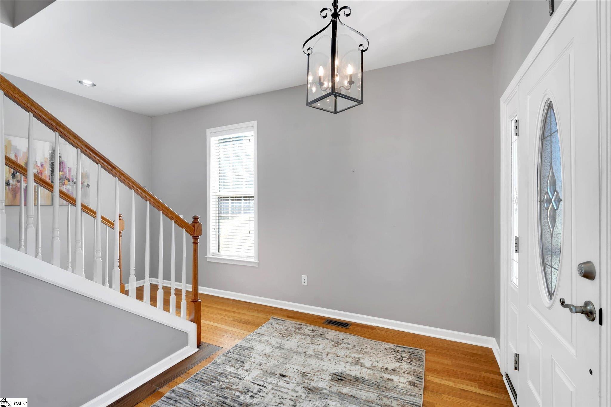 203 Downs Road Greenville, SC 29617 - Photo 3 of 41 Gallery Image 3