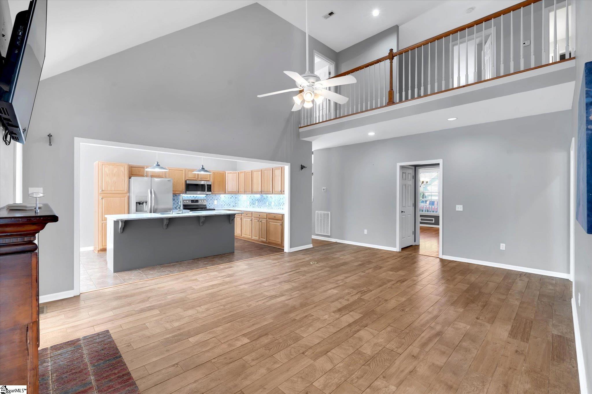 203 Downs Road Greenville, SC 29617 - Photo 8 of 41 Gallery Image 8