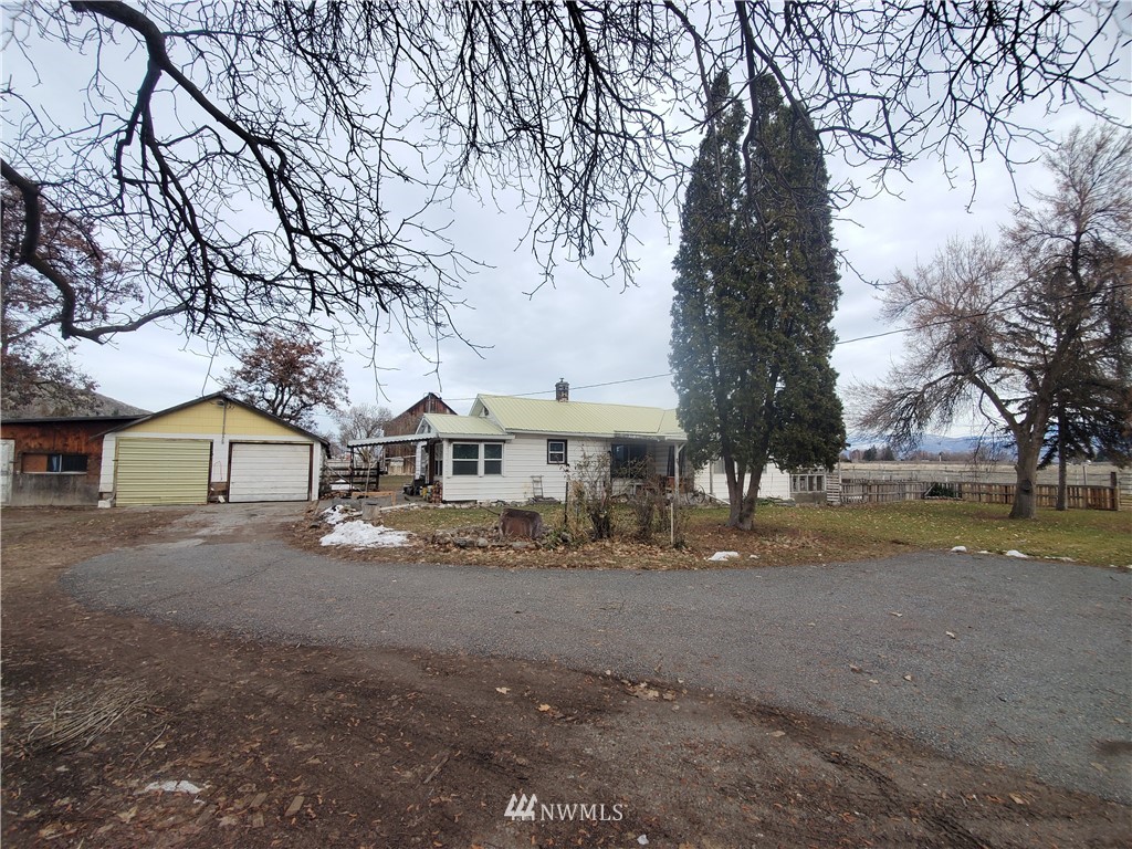 99 Pogue Road Omak, WA 98841 - Photo 1 of 40