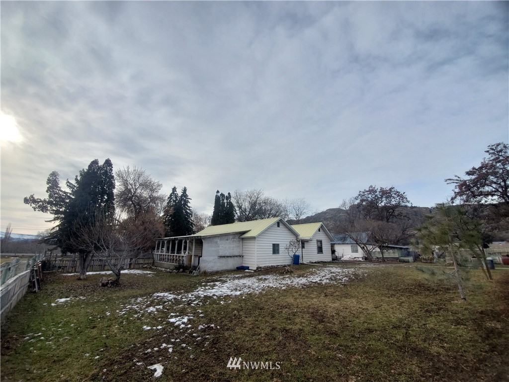 99 Pogue Road Omak, WA 98841 - Photo 11 of 40