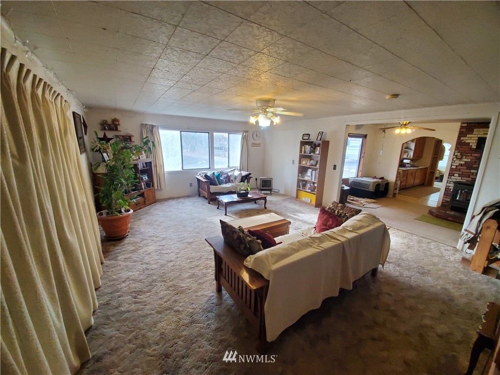 99 Pogue Road Omak, WA 98841 - Photo 19 of 40