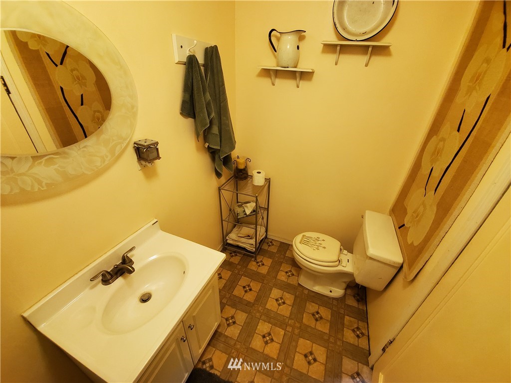 99 Pogue Road Omak, WA 98841 - Photo 24 of 40
