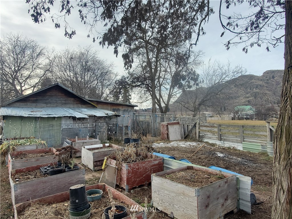 99 Pogue Road Omak, WA 98841 - Photo 39 of 40