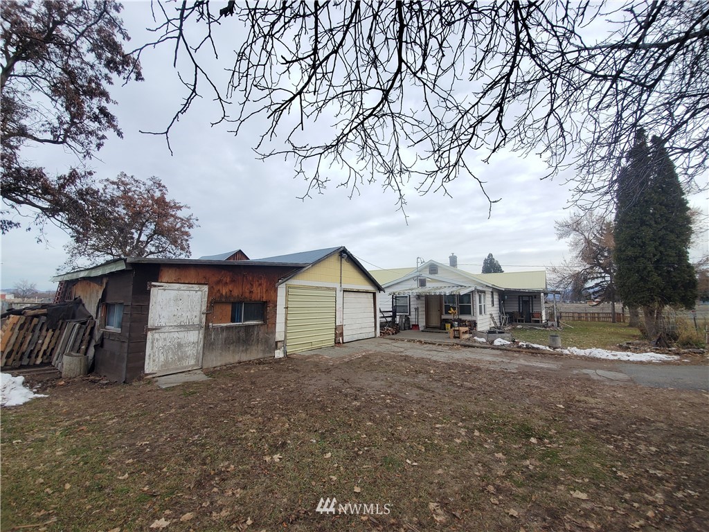 99 Pogue Road Omak, WA 98841 - Photo 6 of 40