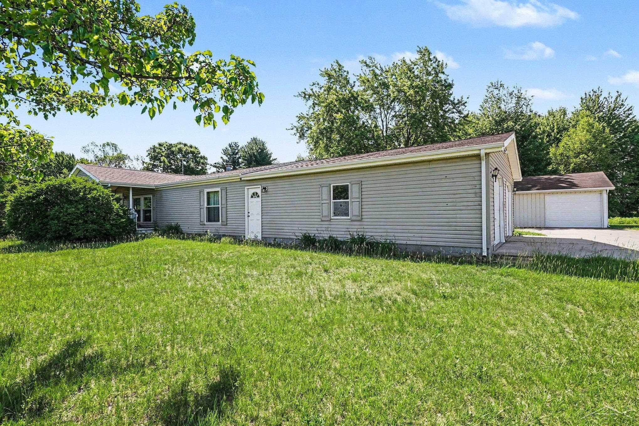 12725 Baldwin Road Chesaning, MI 48616 - Photo 3 of 23