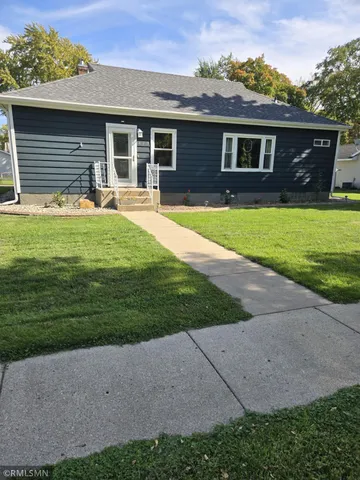 $340,000 | 619 South Swift Avenue, Litchfield, MN 55355