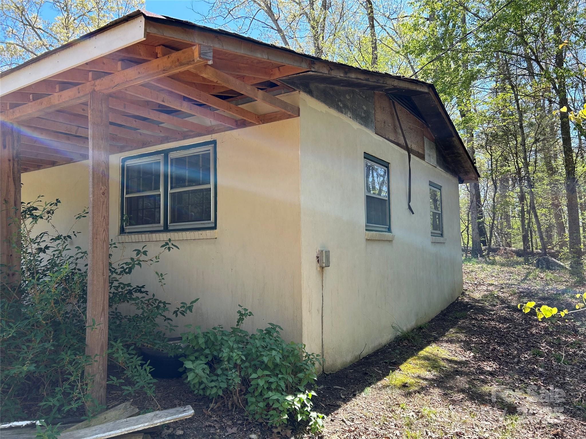 10625 Cool Springs Road Woodleaf, NC 27054 - Photo 11 of 13 Gallery Image 11