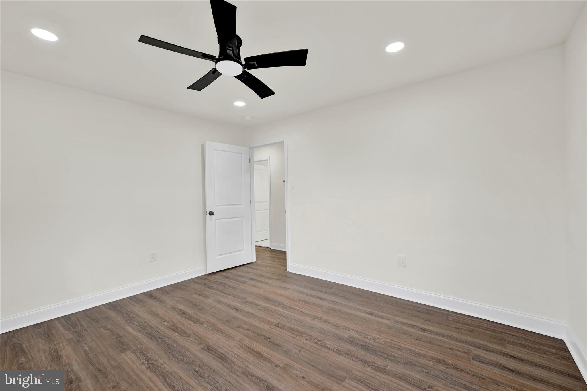 60 Del Rio Road Baltimore, MD 21222 - Photo 11 of 26