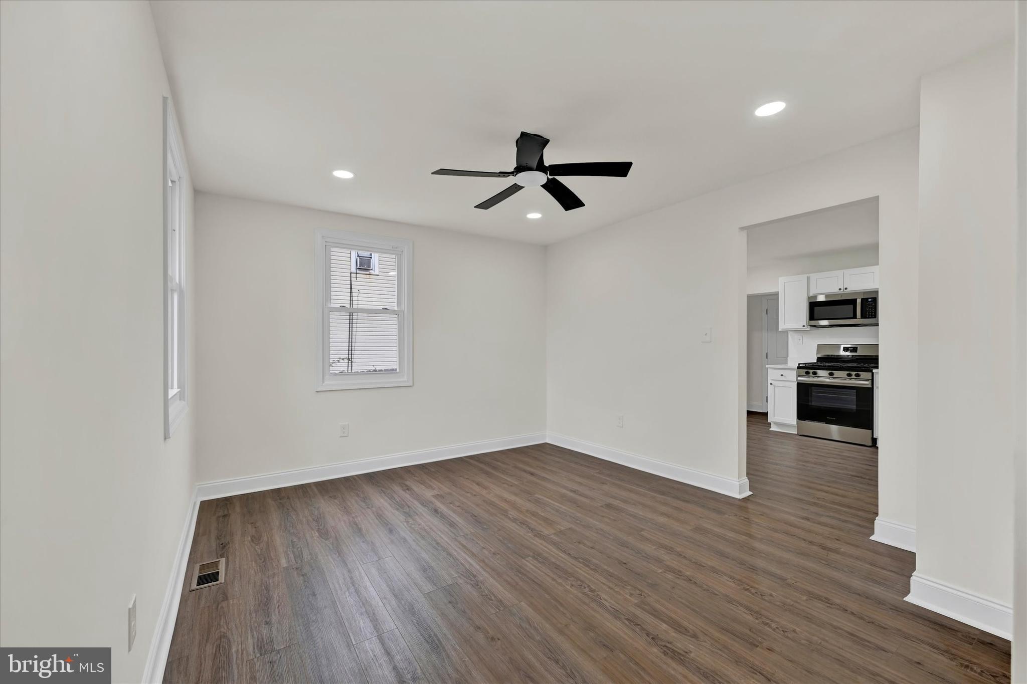 60 Del Rio Road Baltimore, MD 21222 - Photo 2 of 26