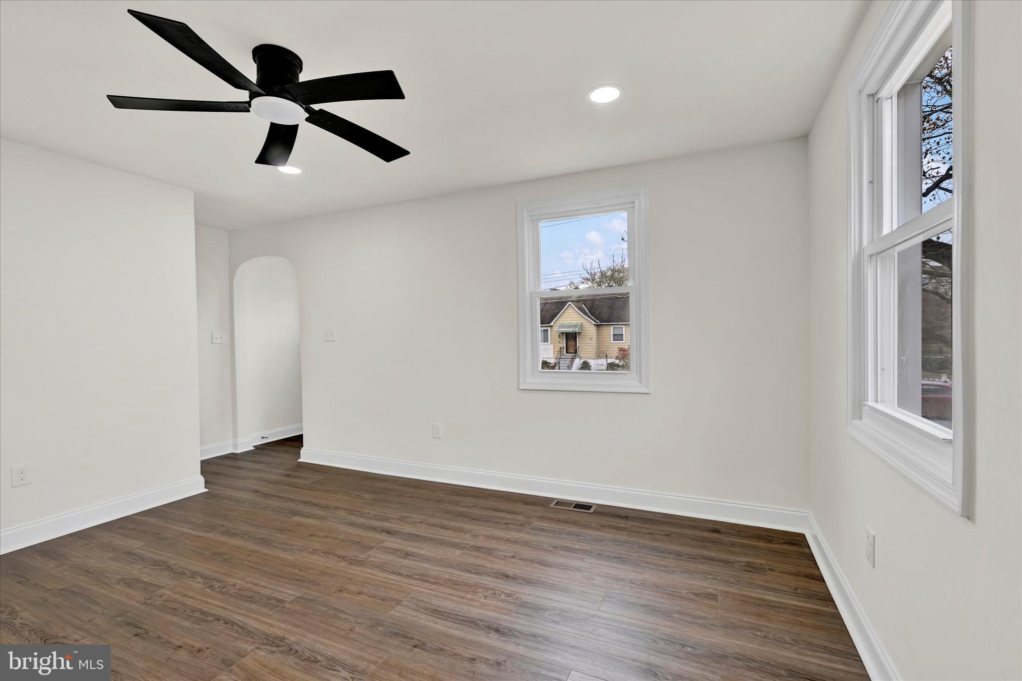 60 Del Rio Road Baltimore, MD 21222 - Photo 4 of 26