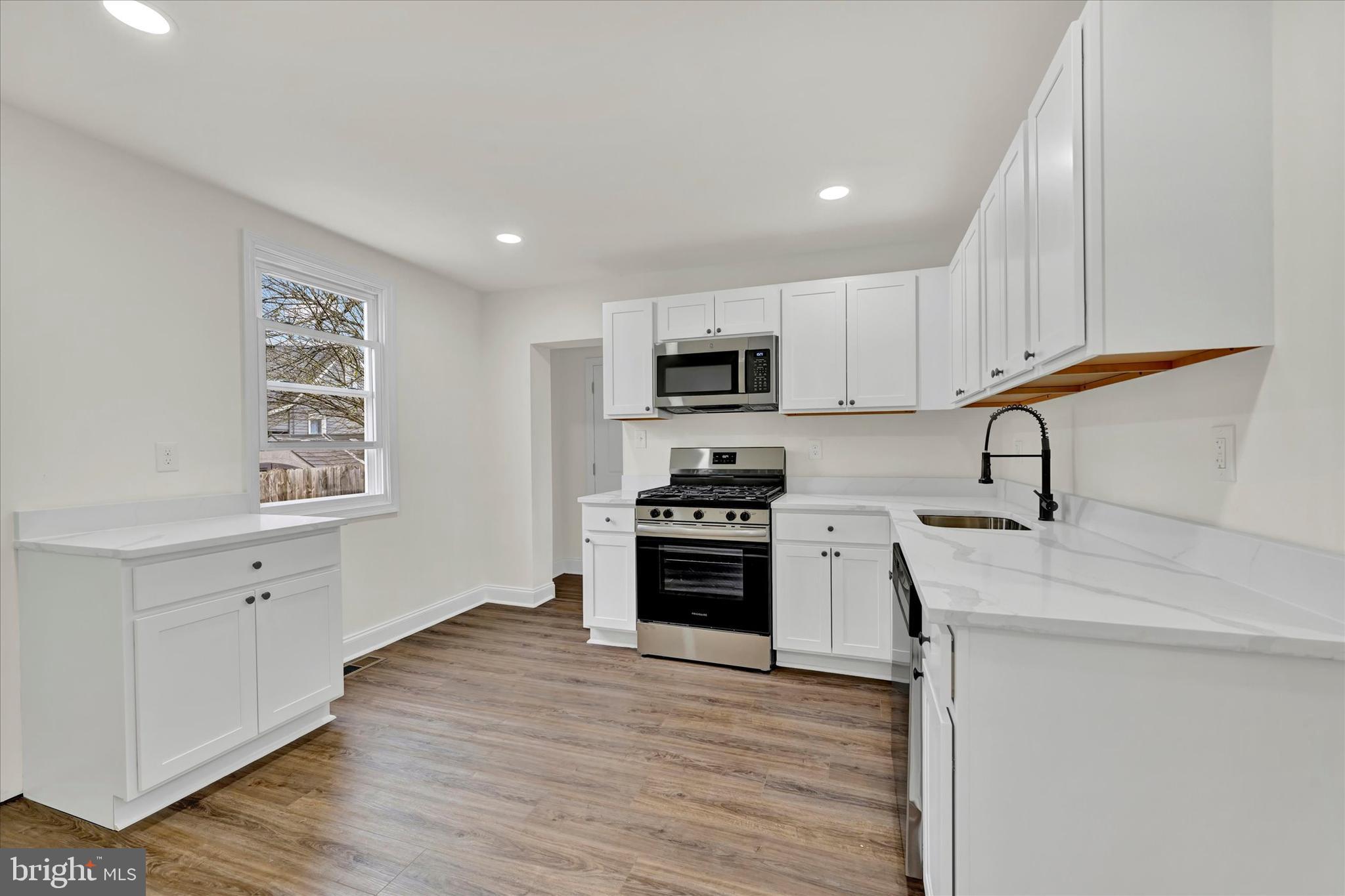 60 Del Rio Road Baltimore, MD 21222 - Photo 5 of 26