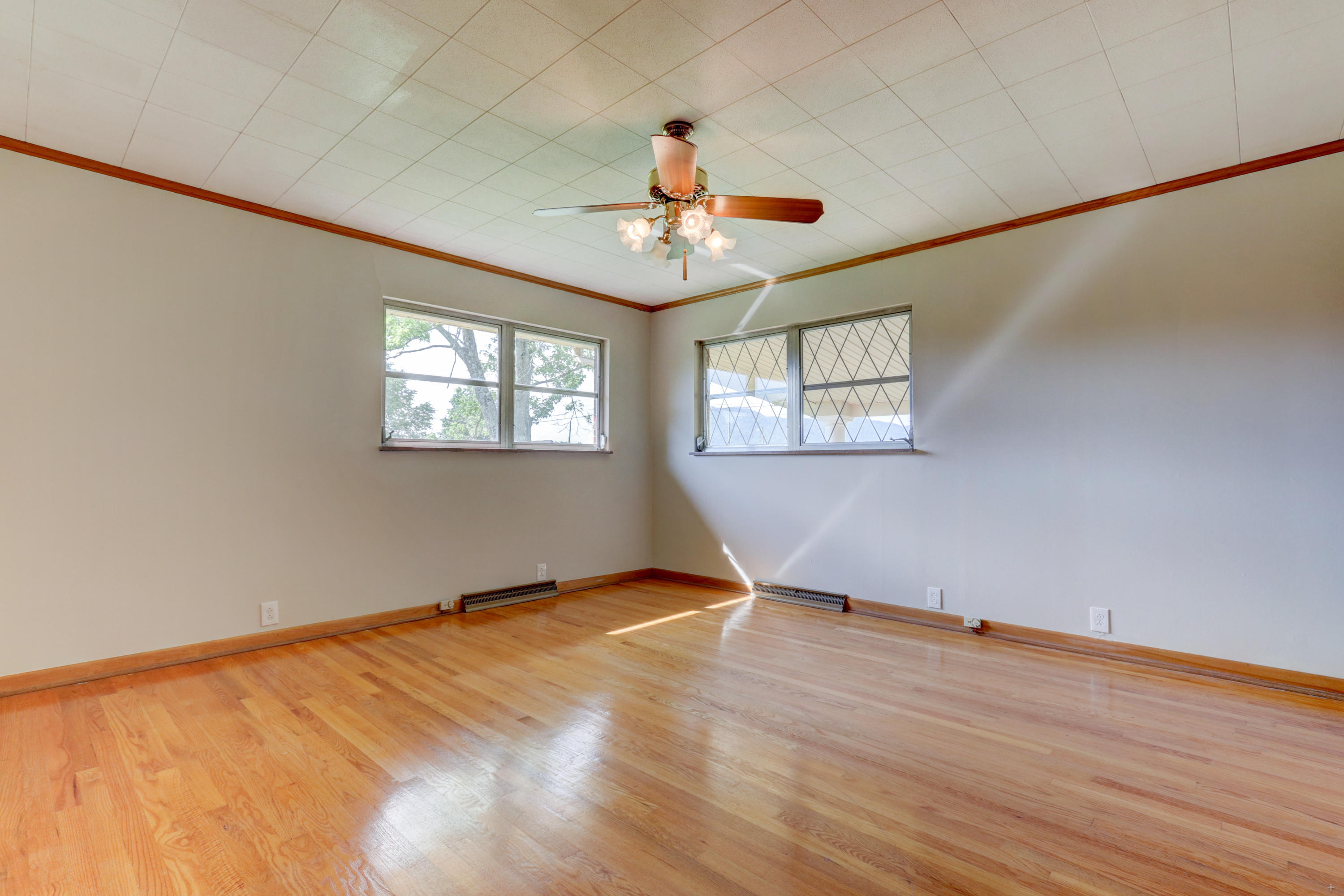 9901 East Emory Road Corryton, TN 37721 - Photo 14 of 26 Positive Perceptions-11