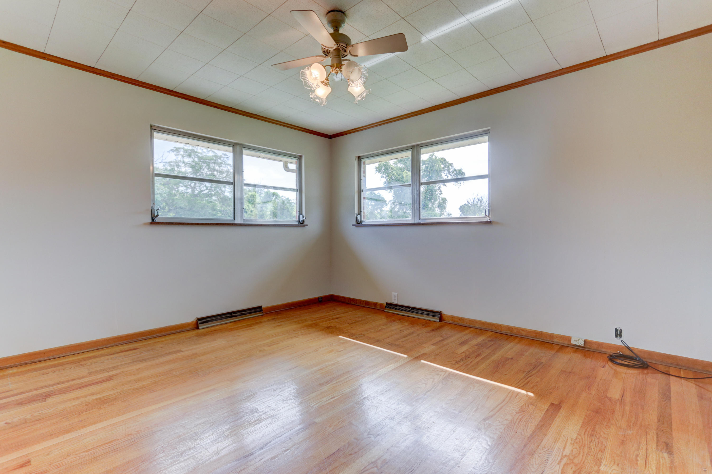 9901 East Emory Road Corryton, TN 37721 - Photo 17 of 26 Positive Perceptions-14