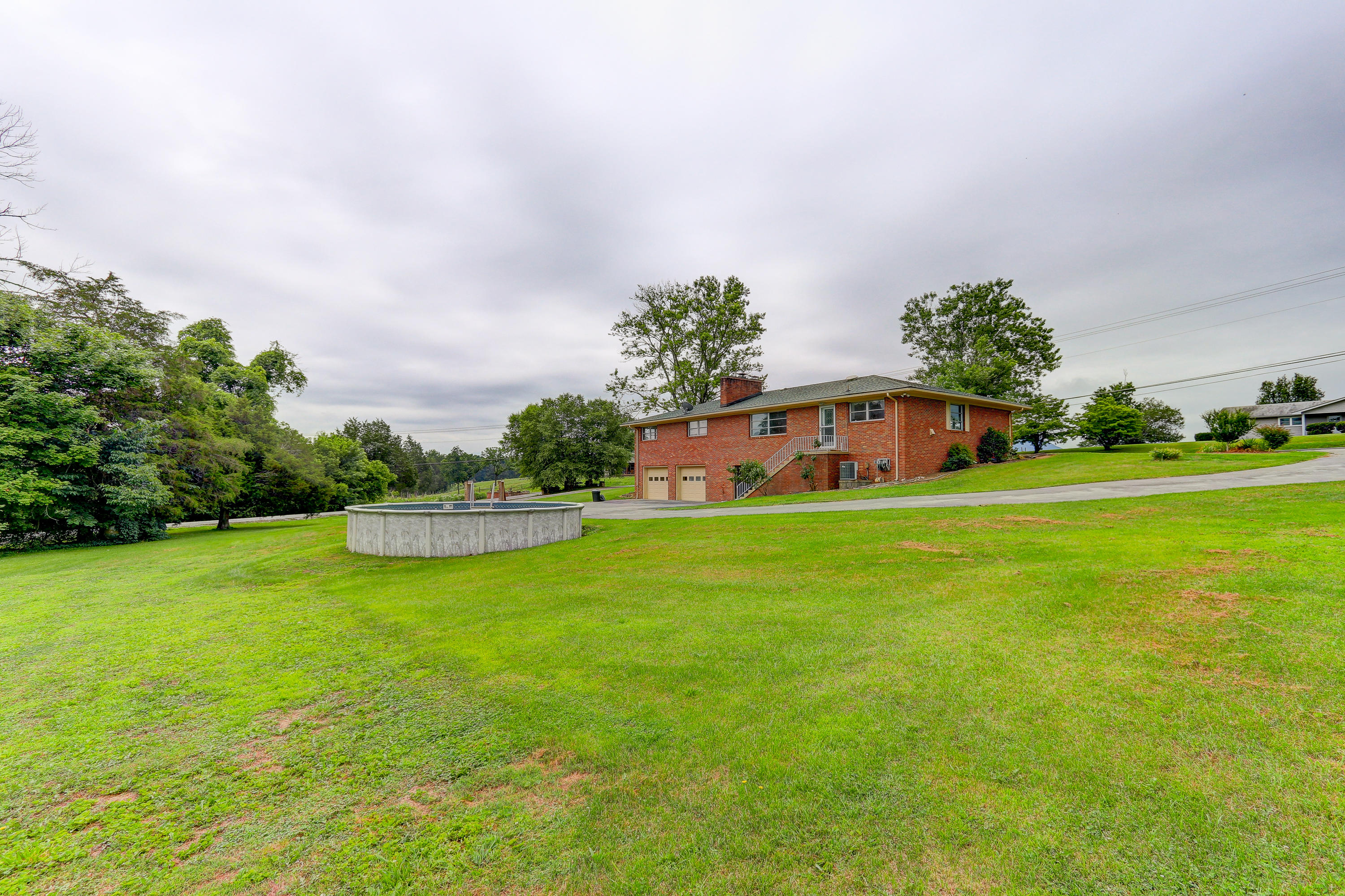 9901 East Emory Road Corryton, TN 37721 - Photo 6 of 26 Positive Perceptions-6