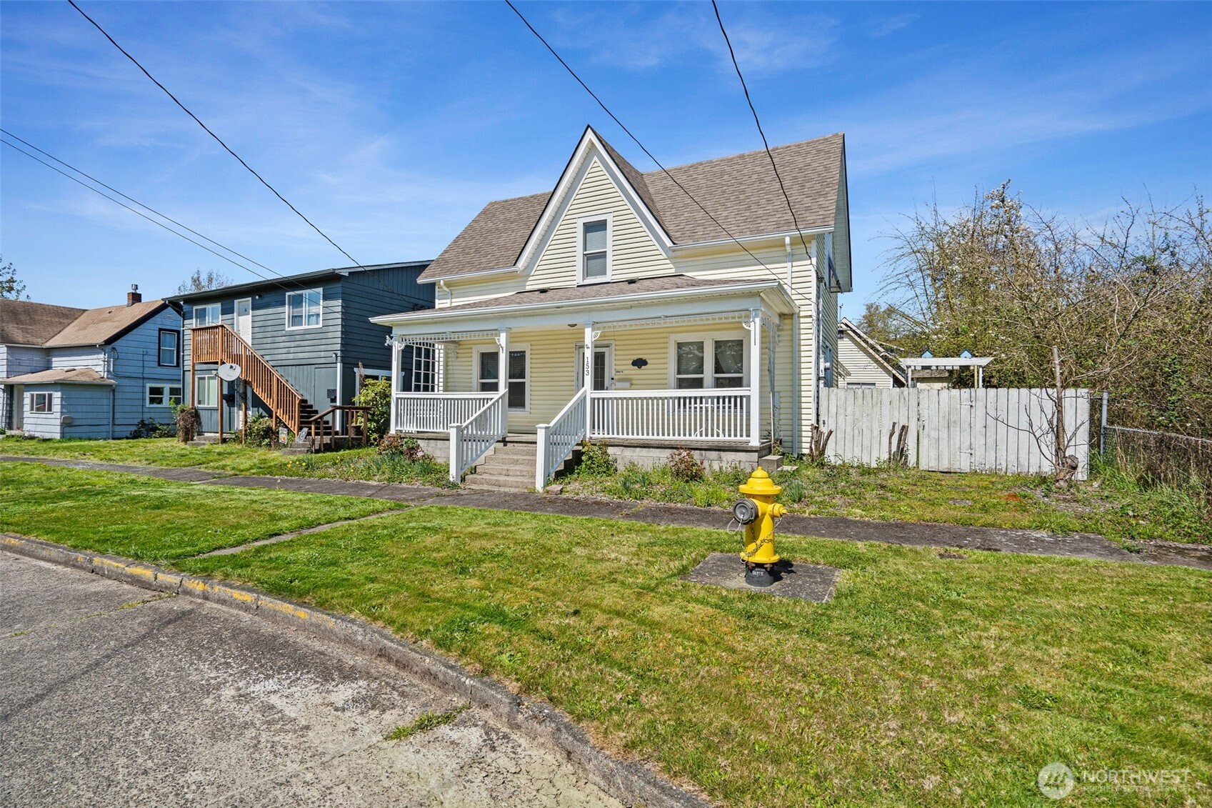 153 Southwest Lewis Street Chehalis, WA 98532 - Photo 2 of 26