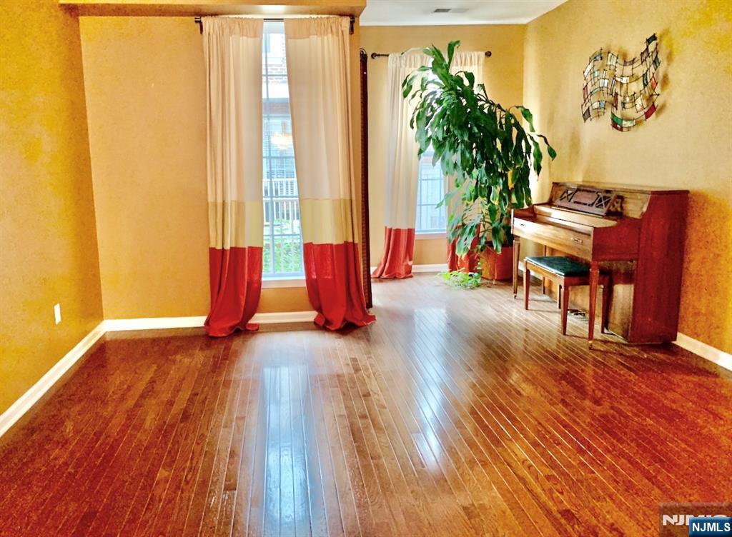 200 Dey Street, Unit 257 Harrison, NJ 07029 - Photo 2 of 18