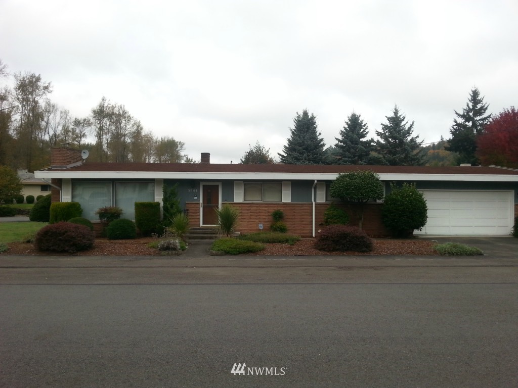 3904 Southeast 11th Street Renton, WA 98058 - Photo 1 of 11 Gallery Image 1