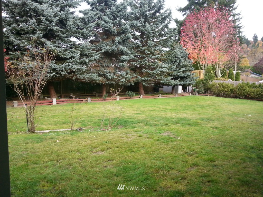 3904 Southeast 11th Street Renton, WA 98058 - Photo 10 of 11 Gallery Image 10