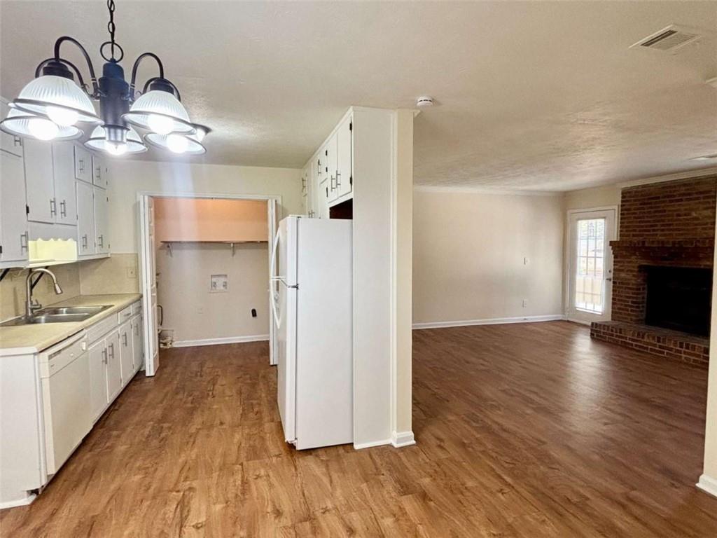 1579 Harbins Road Northwest Norcross, GA 30093 - Photo 12 of 33