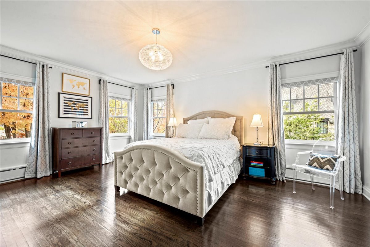 121 Robsart Road Kenilworth, IL 60043 - Photo 22 of 55