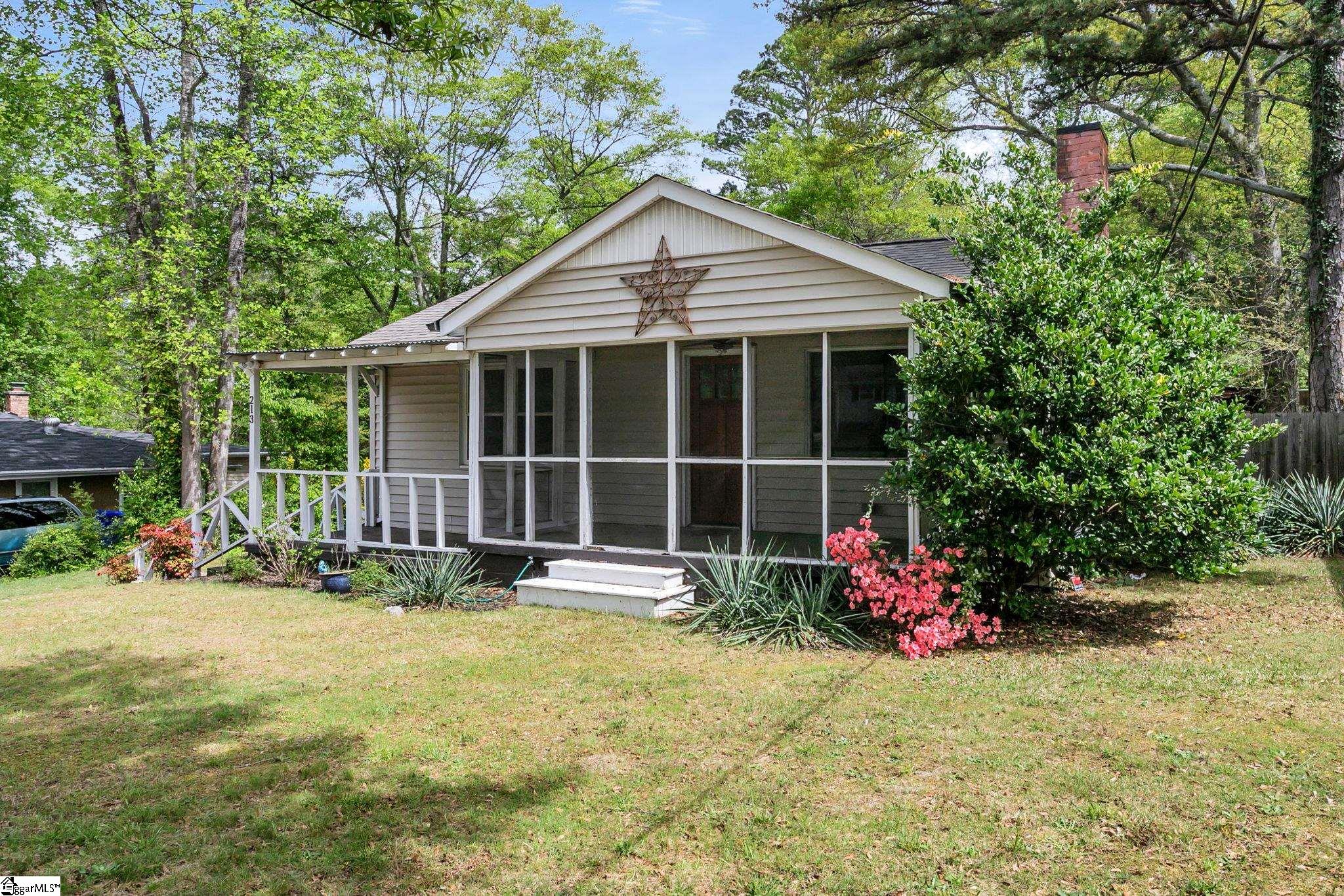 213 Keith Drive Greenville, SC 29607 - Photo 2 of 30