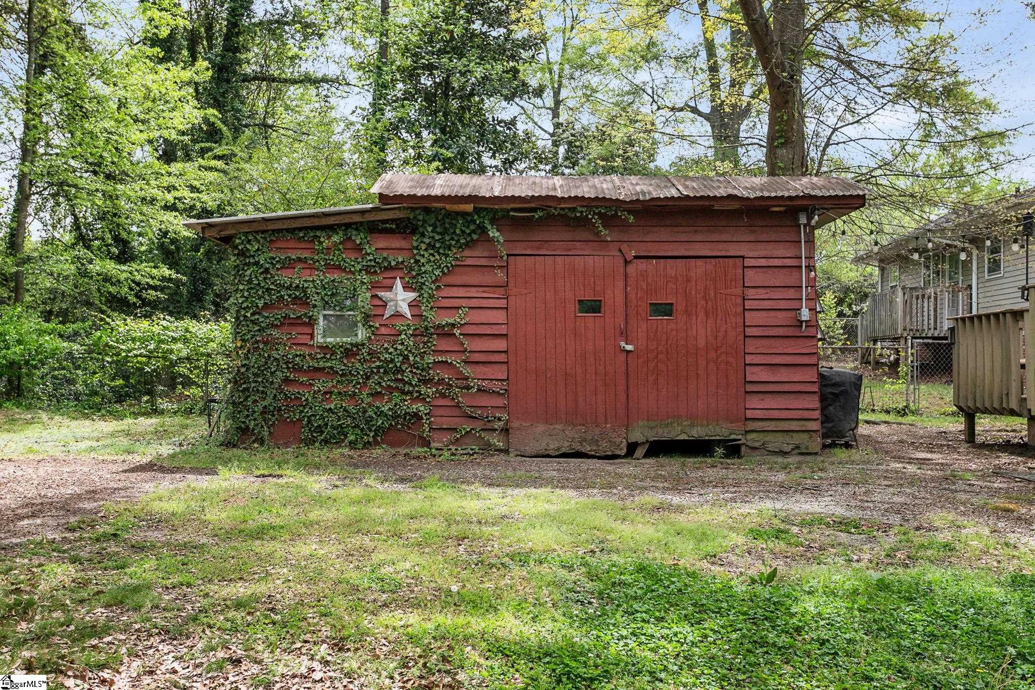 213 Keith Drive Greenville, SC 29607 - Photo 25 of 30