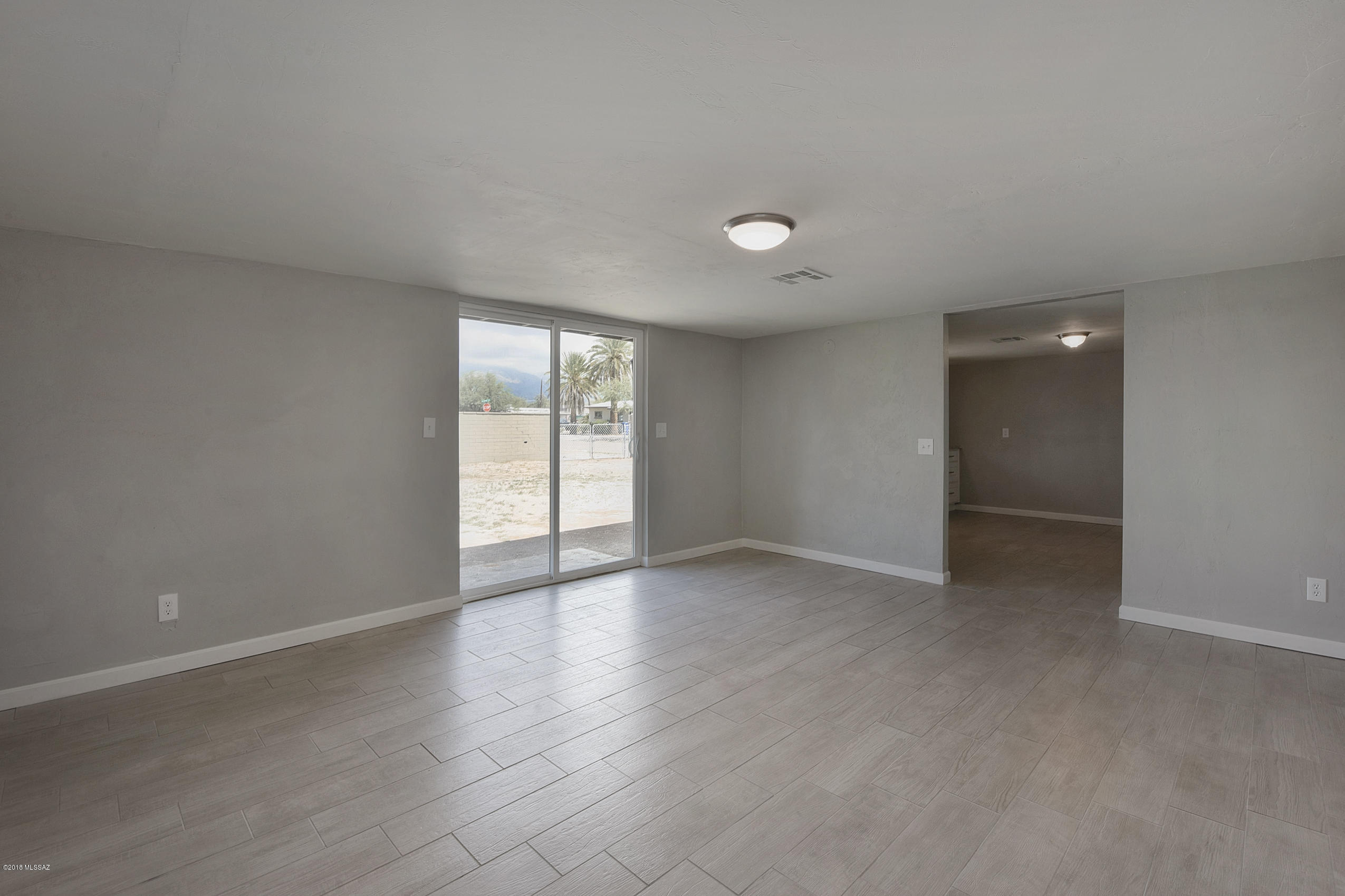 4151 East Spring Street Tucson, AZ 85712 - Photo 20 of 26 Gallery Image 20