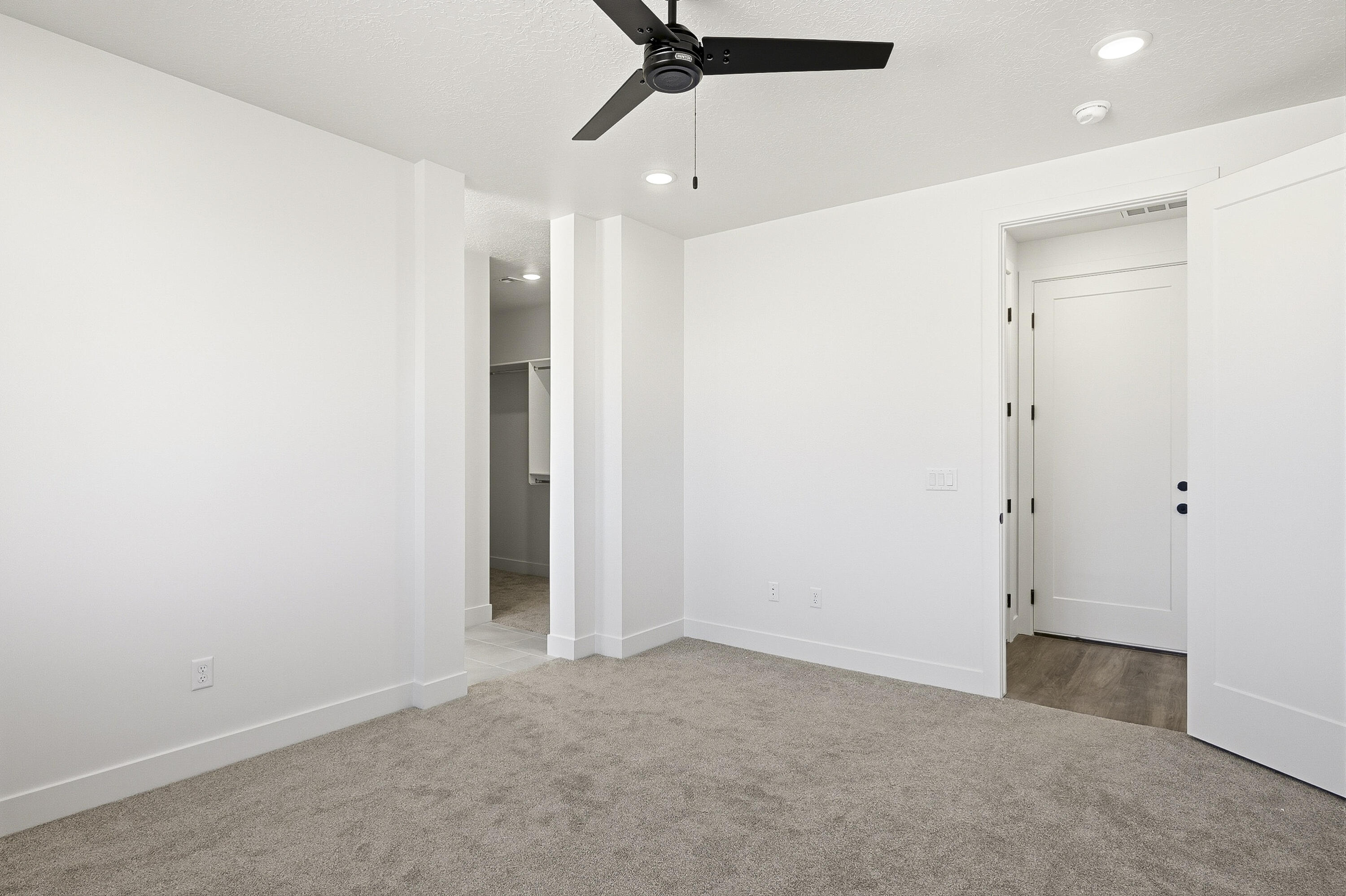 4923 North 10 East Enoch, UT 84721 - Photo 18 of 46 4923 N 10 E-30