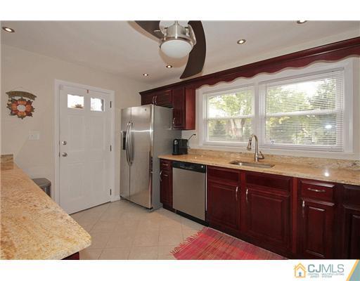 251 Chain O' Hills Road Colonia, NJ 07067 - Photo 12 of 24 Gallery Image 12