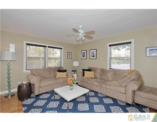 251 Chain O' Hills Road Colonia, NJ 07067 - Photo 17 of 24 Gallery Image 17