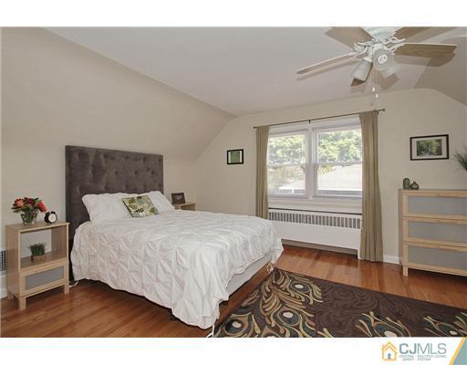 251 Chain O' Hills Road Colonia, NJ 07067 - Photo 18 of 24 Gallery Image 18
