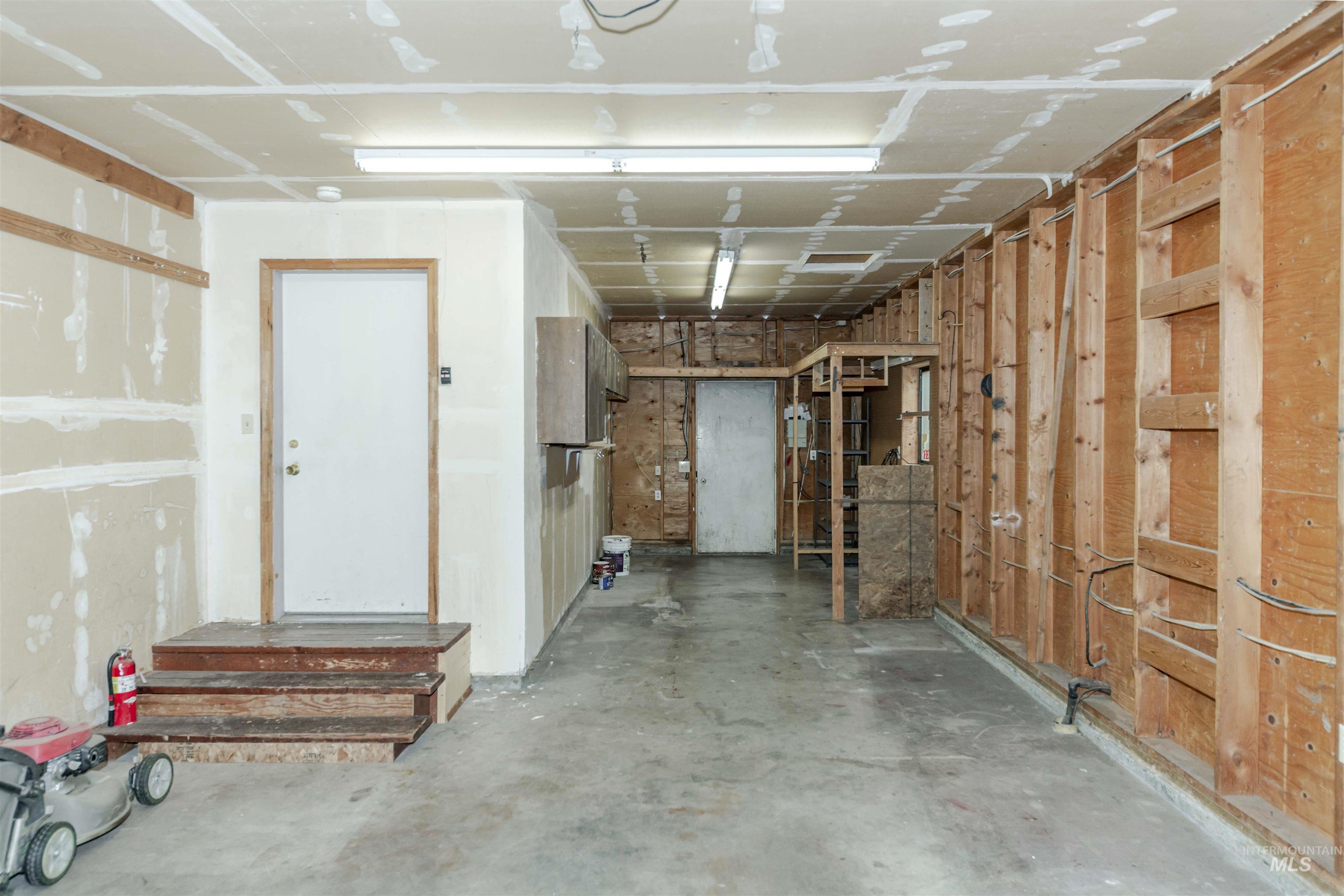 1316 29th Street Lewiston, ID 83501 - Photo 31 of 31 Attached garage with additional storage area.