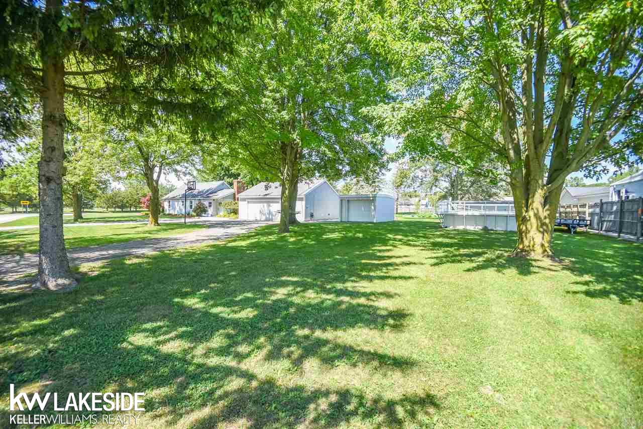 825 Wadhams Road St. Clair, MI 48079 - Photo 5 of 27 50021793-4.JPG